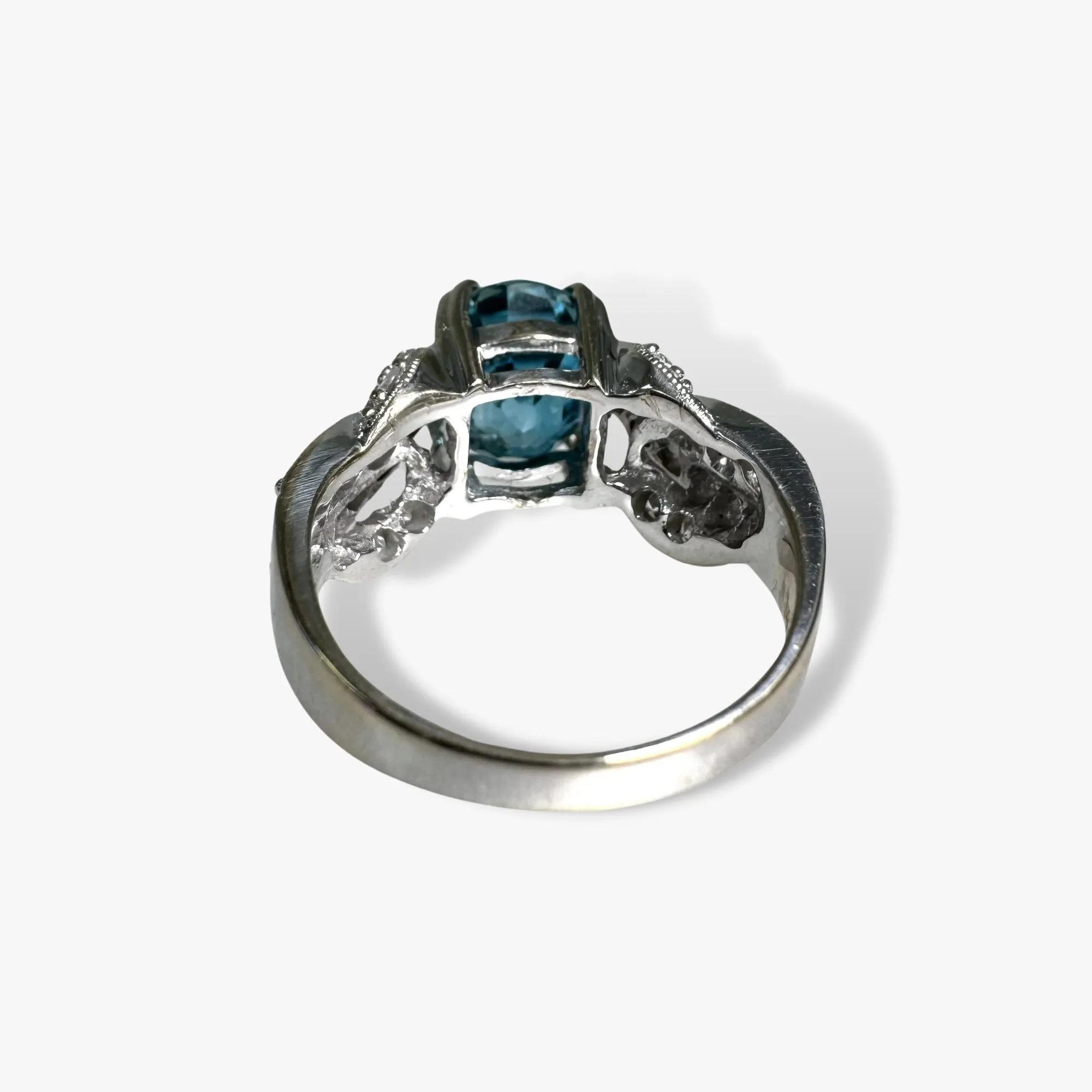 14k White Gold Oval Cut Blue Zircon and Diamond Vintage Ring