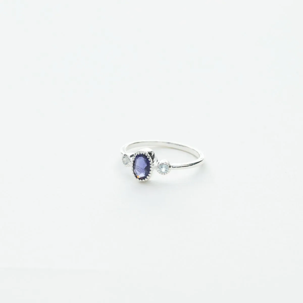 3 Stone Oval Ring in Silver