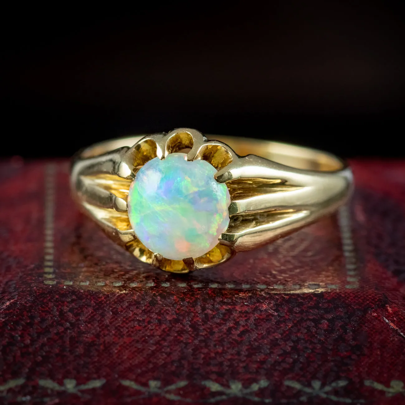 Antique Victorian Opal Solitaire Ring 1.70ct Opal Circa 1900