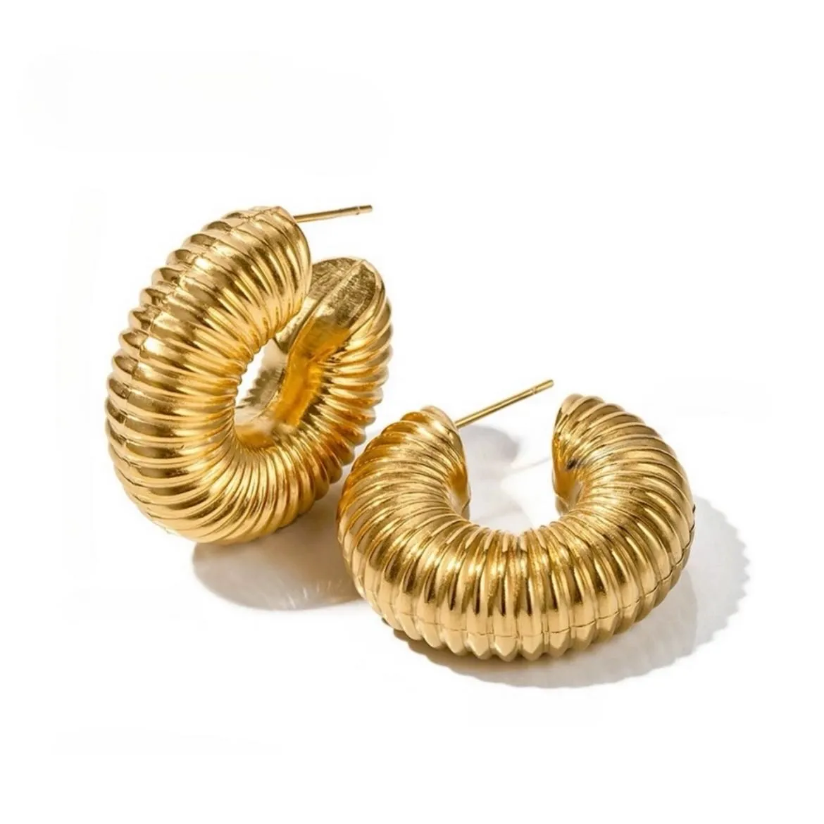 Chunky Croissant Ribbed Hoop Stud Earrings