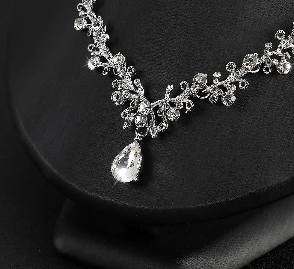 Light luxury fashion New Year jewelry cross-border diamond earrings necklace set engagement wedding