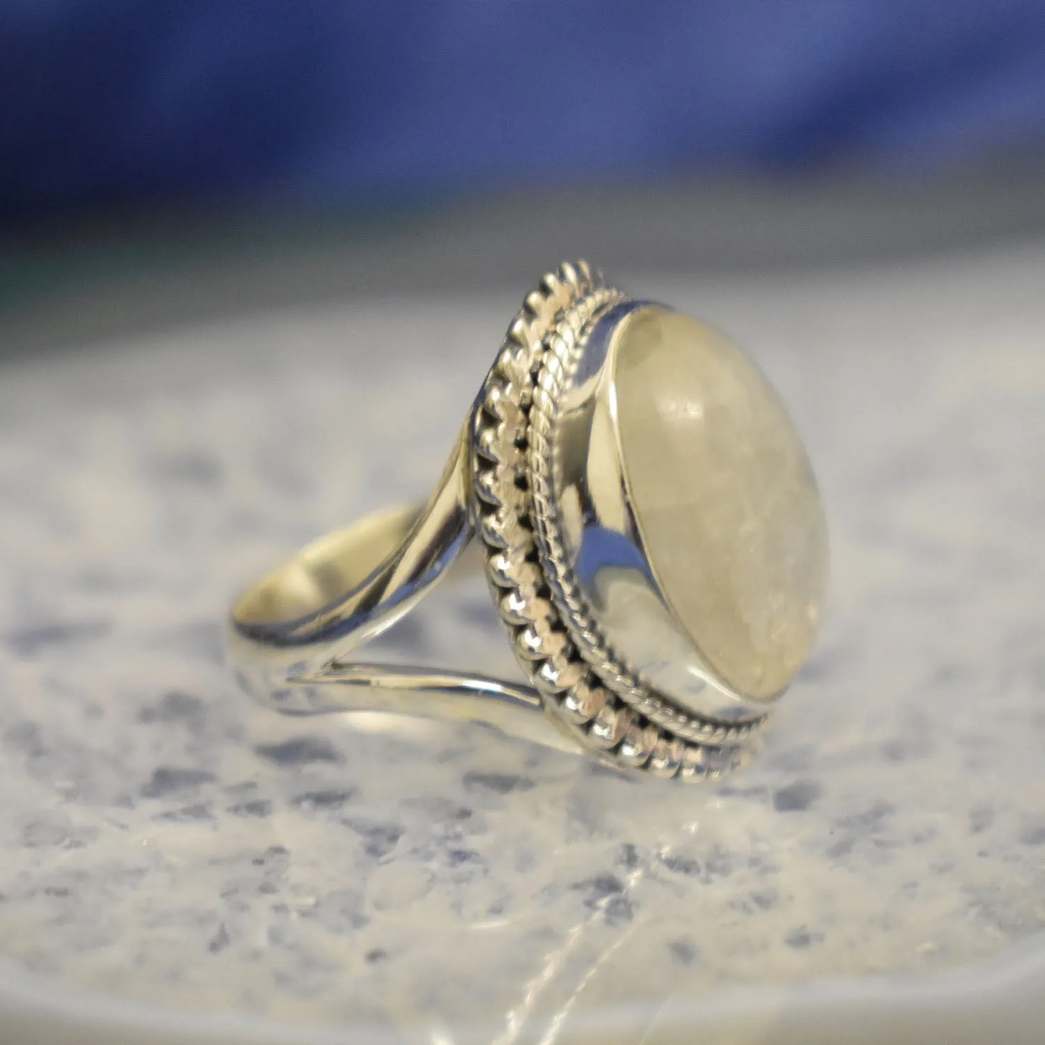 Modern Detailed Moonstone Ring (925) Sterling Silver