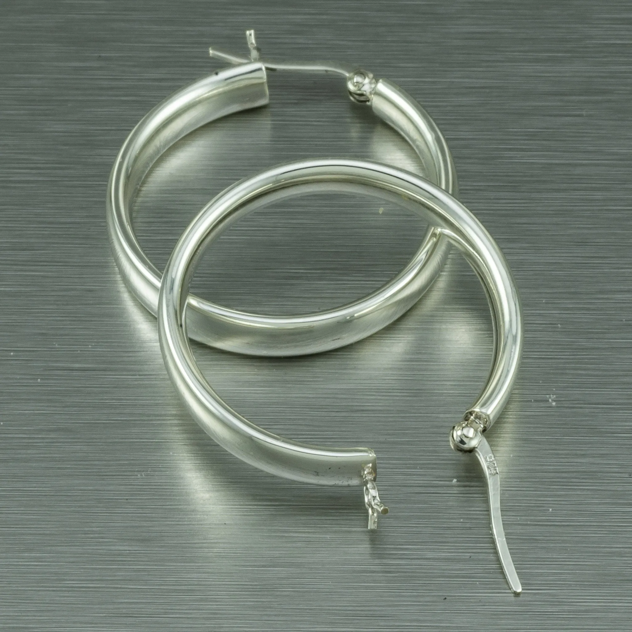 Silver Chunky Round Hoop Earrings