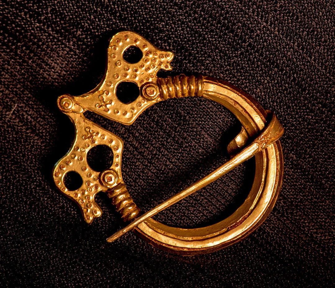 Viking Russian Pennanular Brooch - Y-68