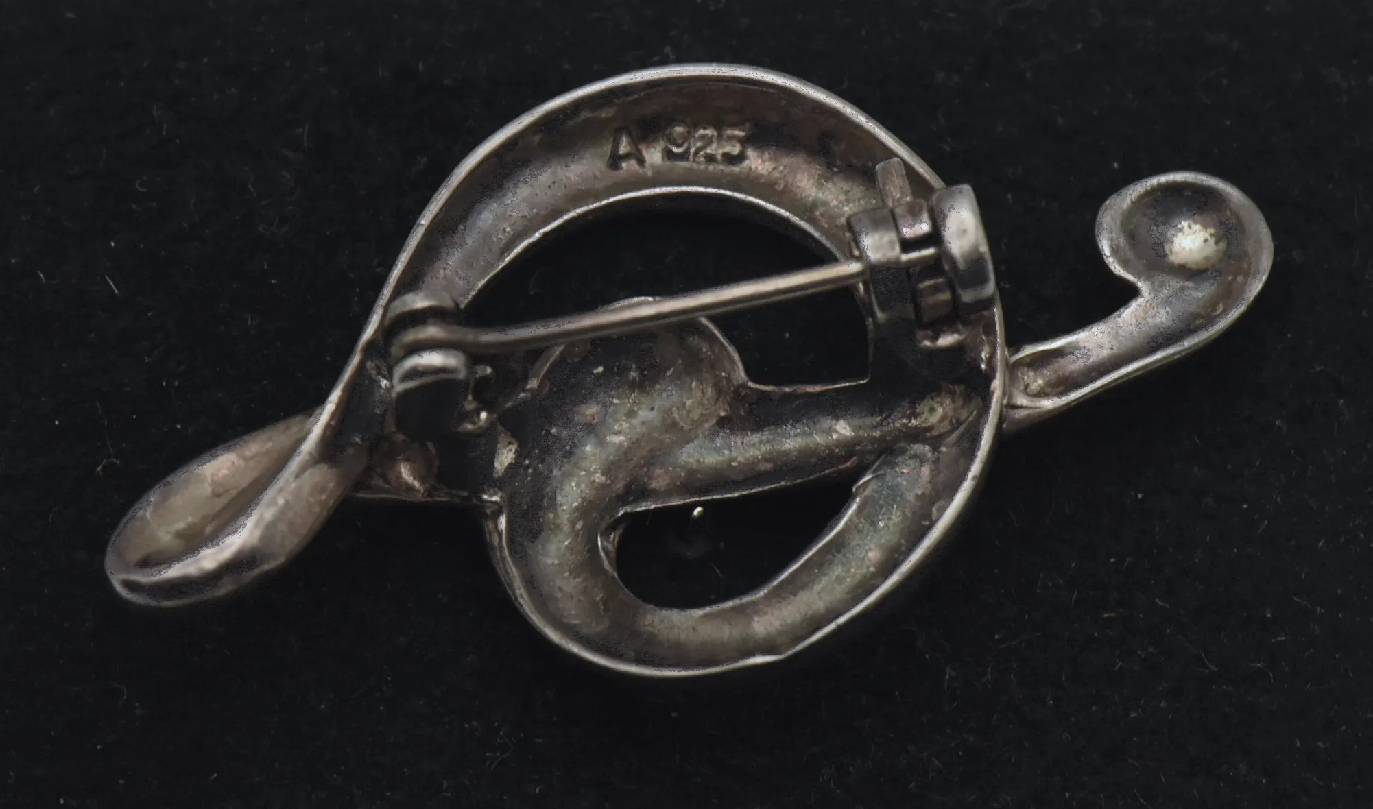 Vintage Sterling Silver Treble Clef Brooch