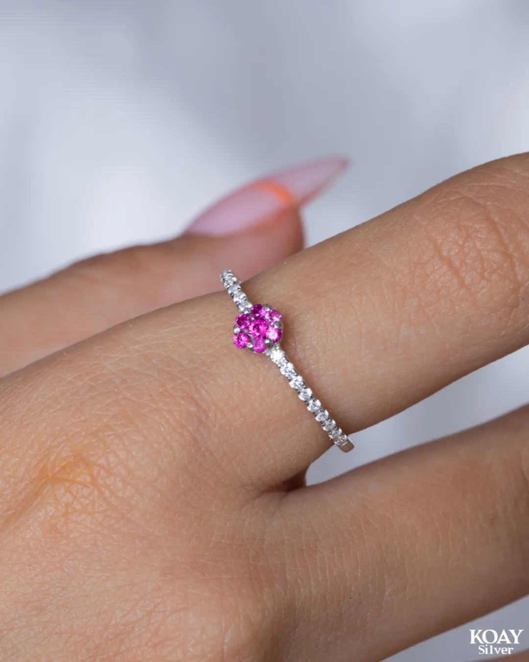 Zircon (097) Pink R